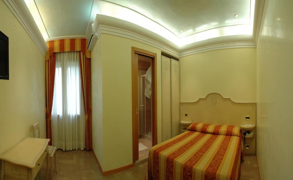 Locanda Zabotto Campagna Lupia Екстер'єр фото
