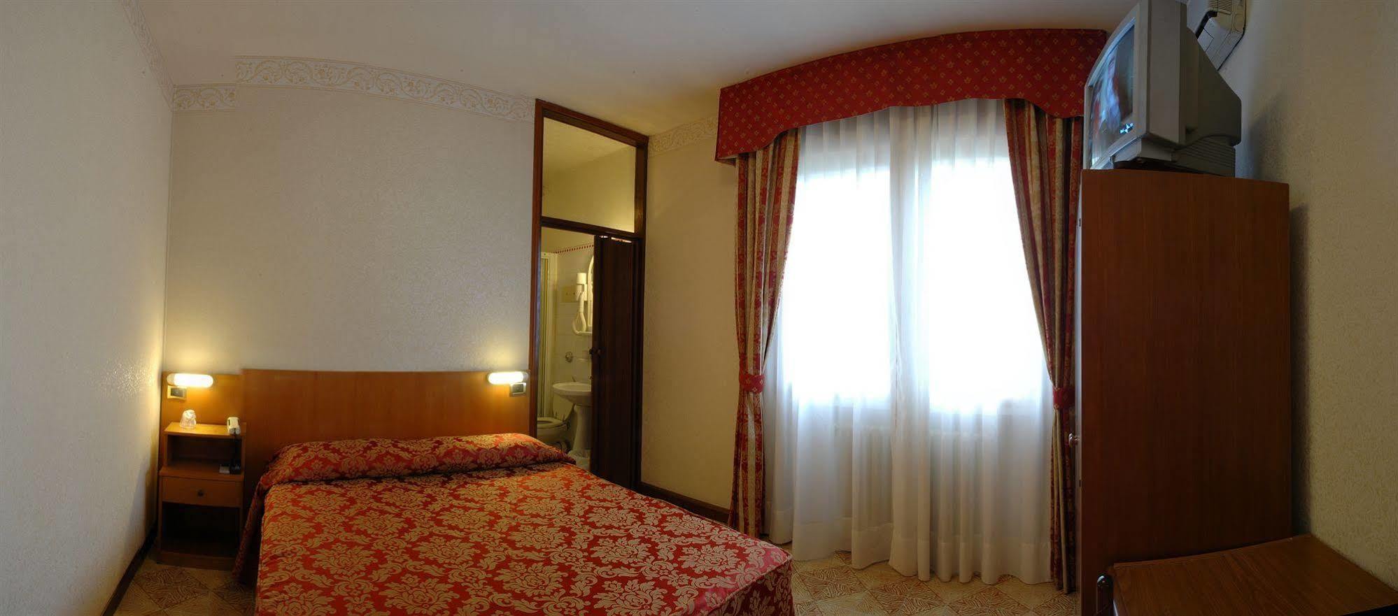 Locanda Zabotto Campagna Lupia Екстер'єр фото