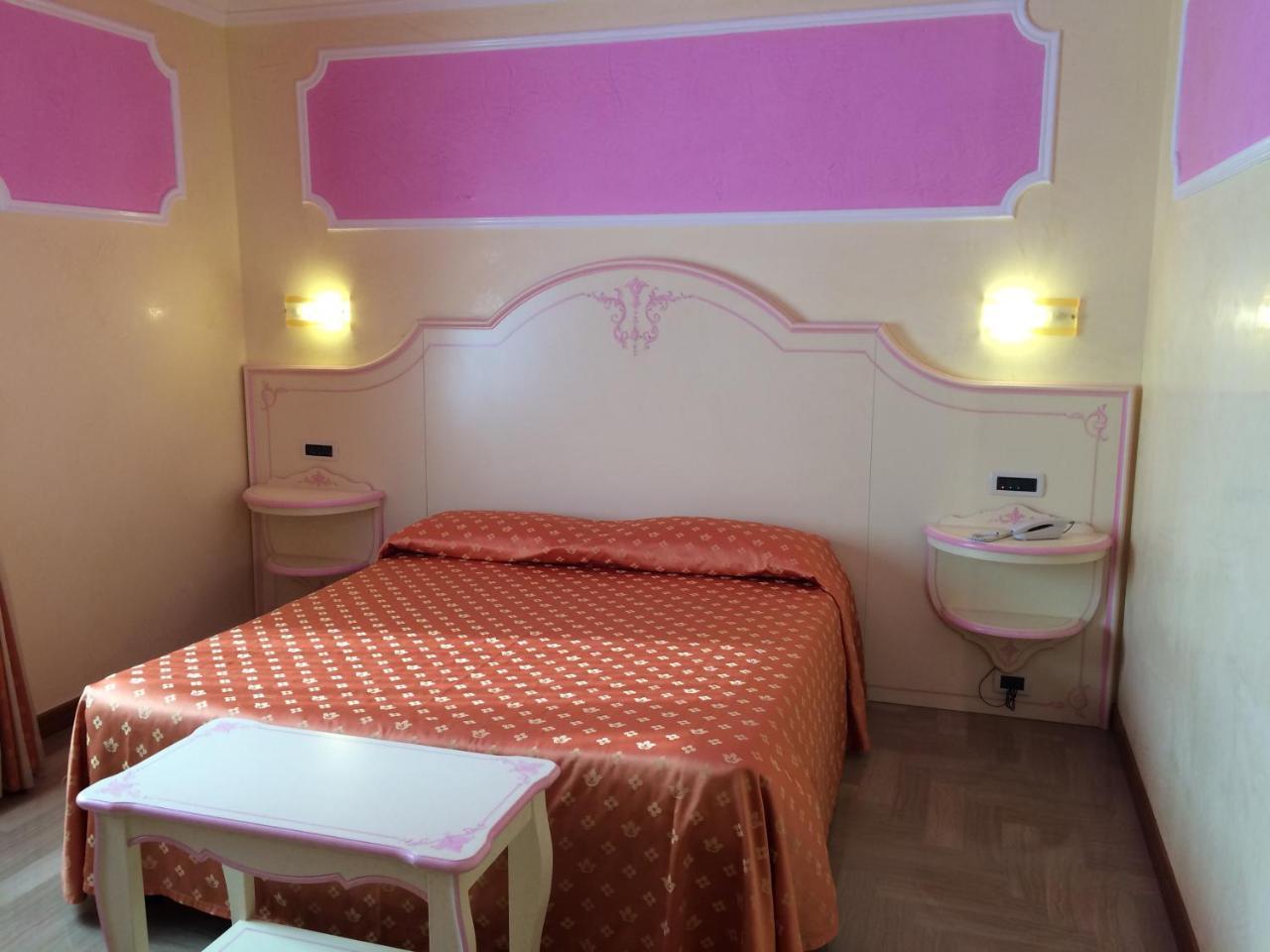 Locanda Zabotto Campagna Lupia Екстер'єр фото